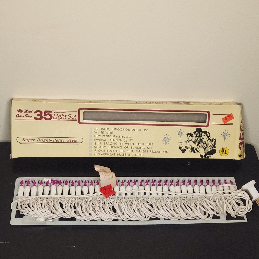 Vintage Golden Sleigh 35 Miniature Light Set Red Lights On White Wire In Box